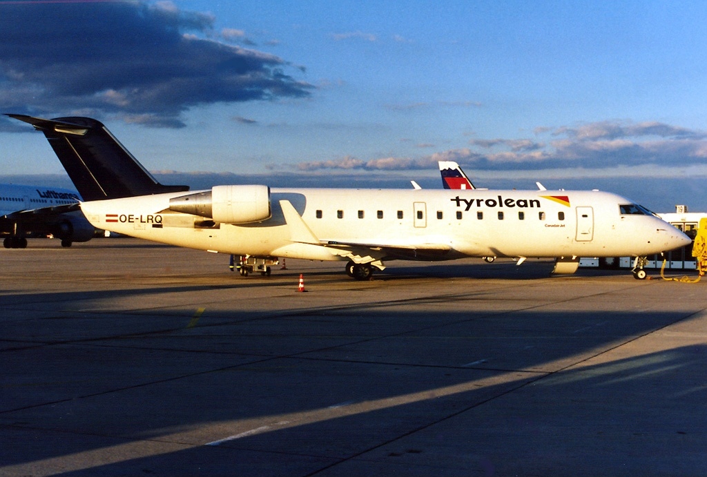Canadair CL-600-2B19 Regional Jet CRJ-100ER, Tyrolean Airways